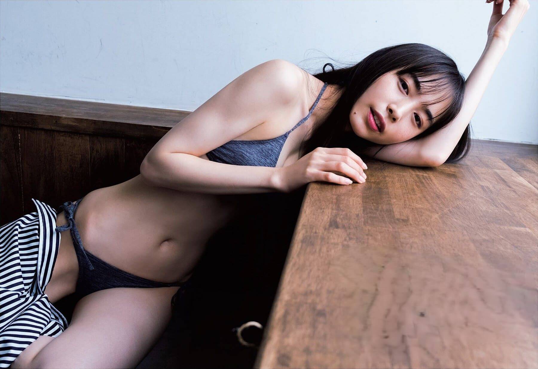 井桁弘恵 水着ビキニ画像 クリームソーダの色彩。 8枚目