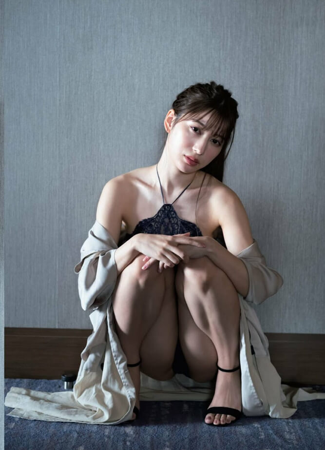 雪平莉左 水着ビキニ画像今もっとも綺麗なお姉さま キミに捧げる美ボディ 9枚目
