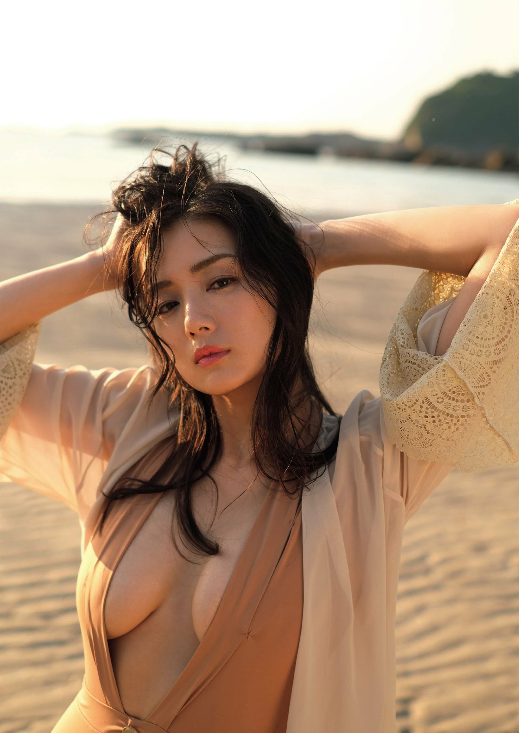 片山萌美 最新グラビア水着画像⑤ 5枚目