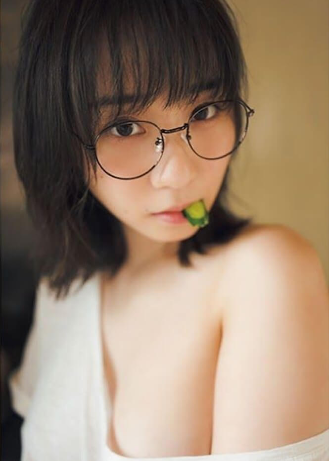 伊織もえ 真夏の水着グラビア 9枚目