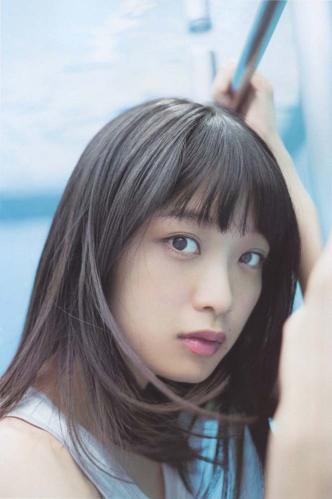 乃木坂46 深川麻衣 水着グラビアまとめ 15枚目