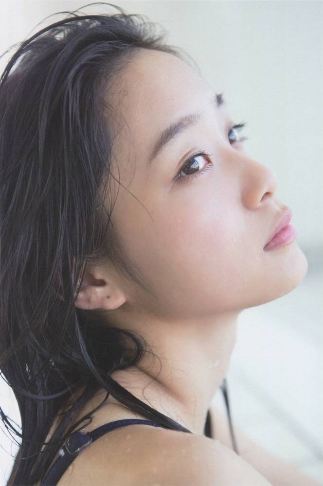 乃木坂46 深川麻衣 水着グラビアまとめ 27枚目