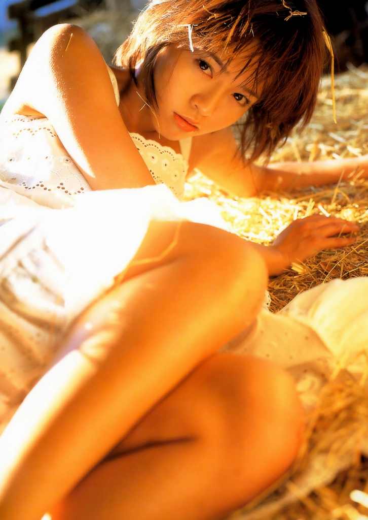釈由美子 水着グラビア23歳 変わっていく自分をはっきり感じています。 26枚目