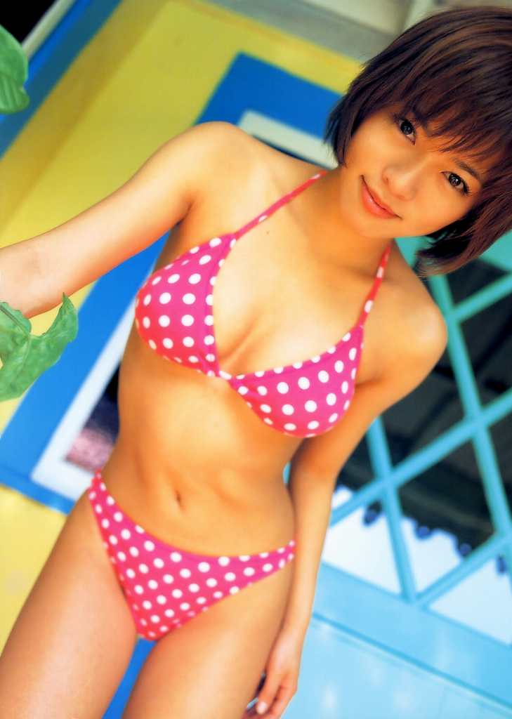 釈由美子 水着グラビア23歳 変わっていく自分をはっきり感じています。 30枚目