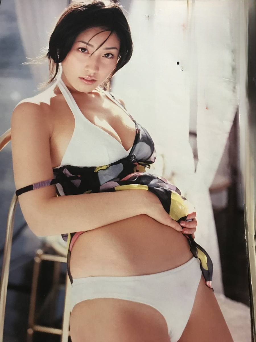 佐藤寛子 熊田曜子 水着グラビア 色っぽさ300%アップ! - 芸能アイドルモデル女優水着画像集 3枚目