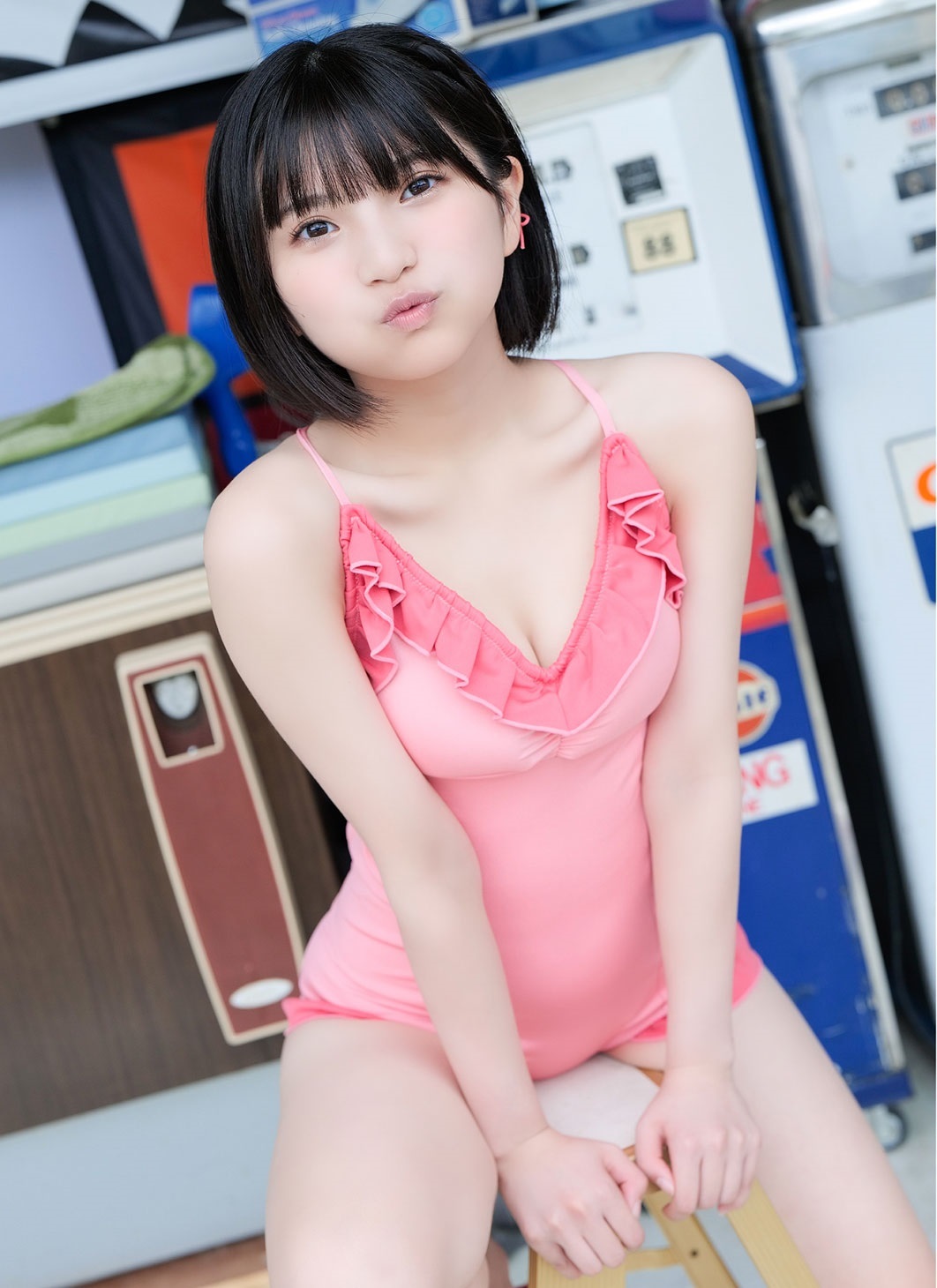 姫野ひなの 最新グラビア水着画像 9枚目