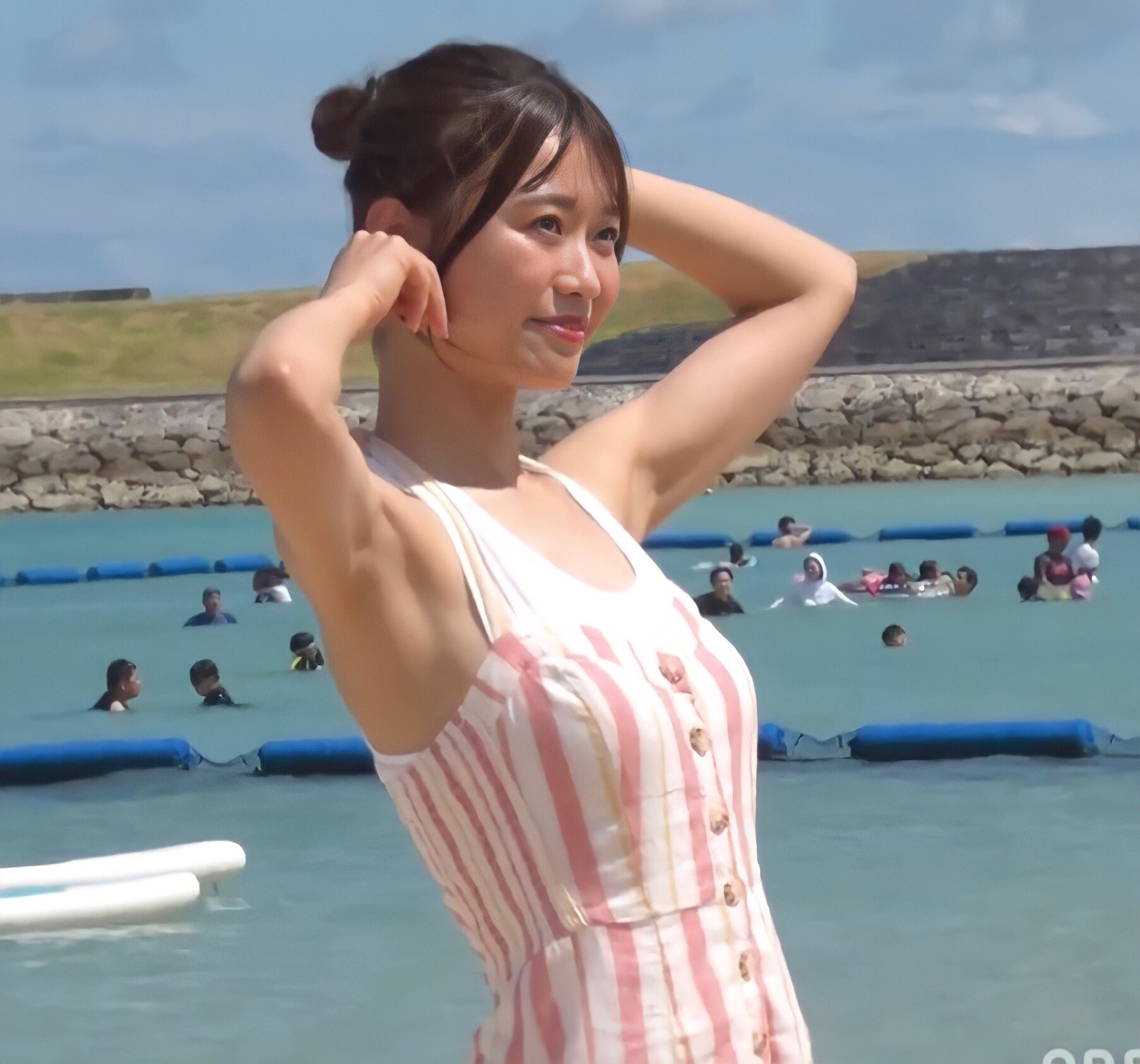 西澤由夏(ABEMA)最新グラビア水着画像 13枚目