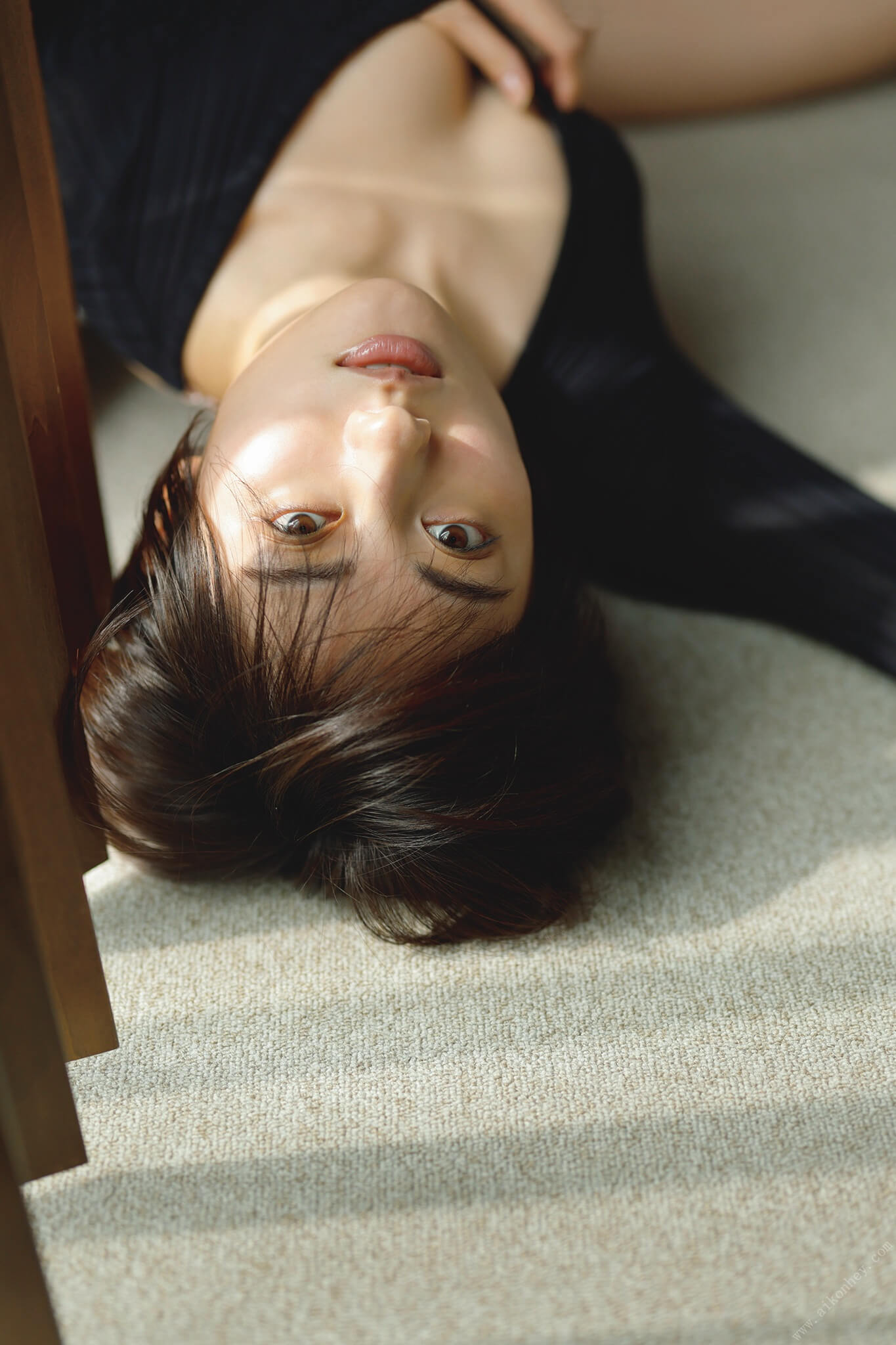 奥山かずさ 変形露出 レオタード水着 - 芸能アイドルモデル女優水着画像集 12枚目