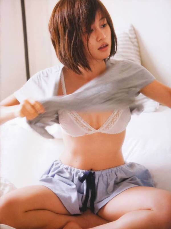 前田敦子水着画像集めてみた‼︎ 16枚目
