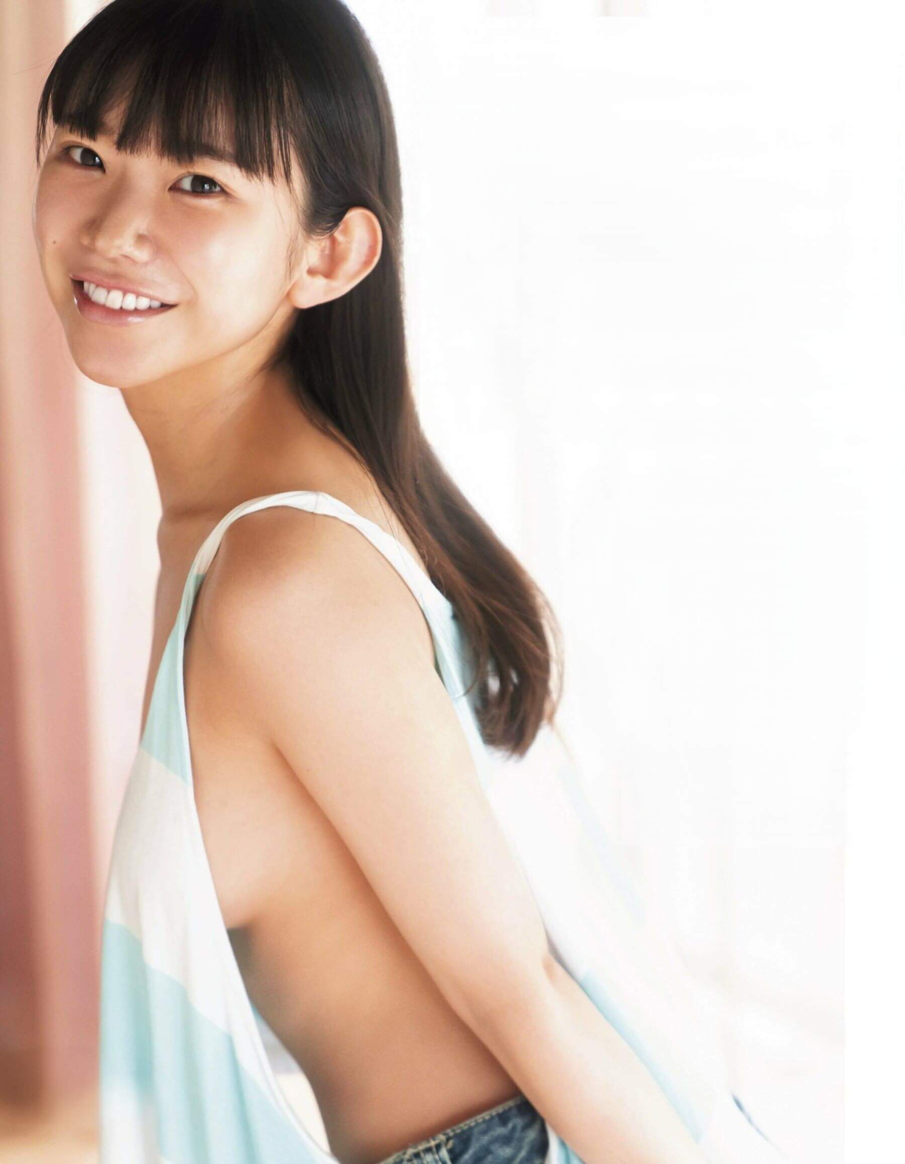 長澤茉里奈 水着ビキニ画像 童顔とFカップボディで大人気のグラビアアイドル - 芸能アイドルモデル女優水着画像集 9枚目