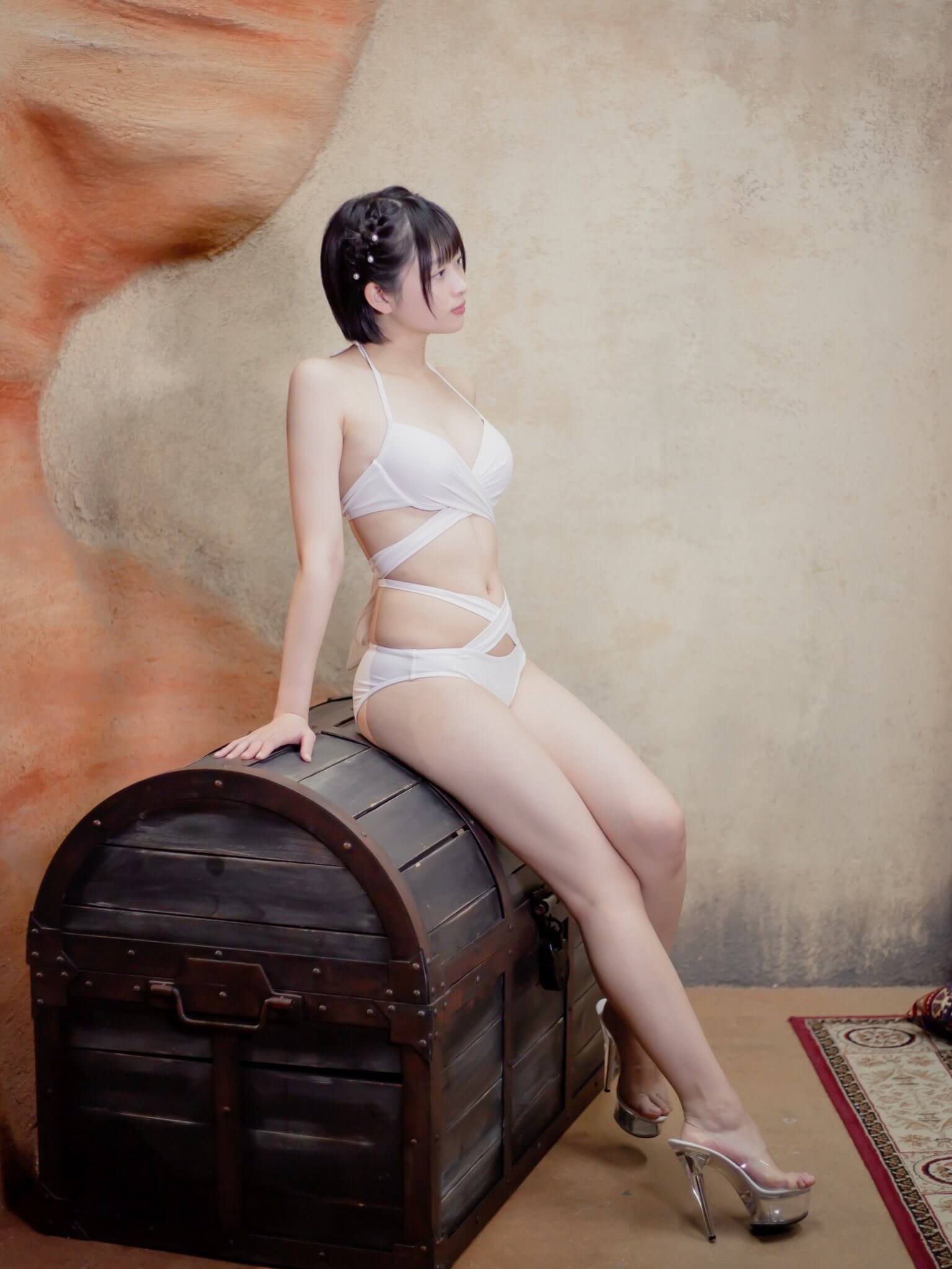 美月絢音 水着ビキニ画像癒やしのグラビアアイドル - 芸能アイドルモデル女優水着画像集 17枚目
