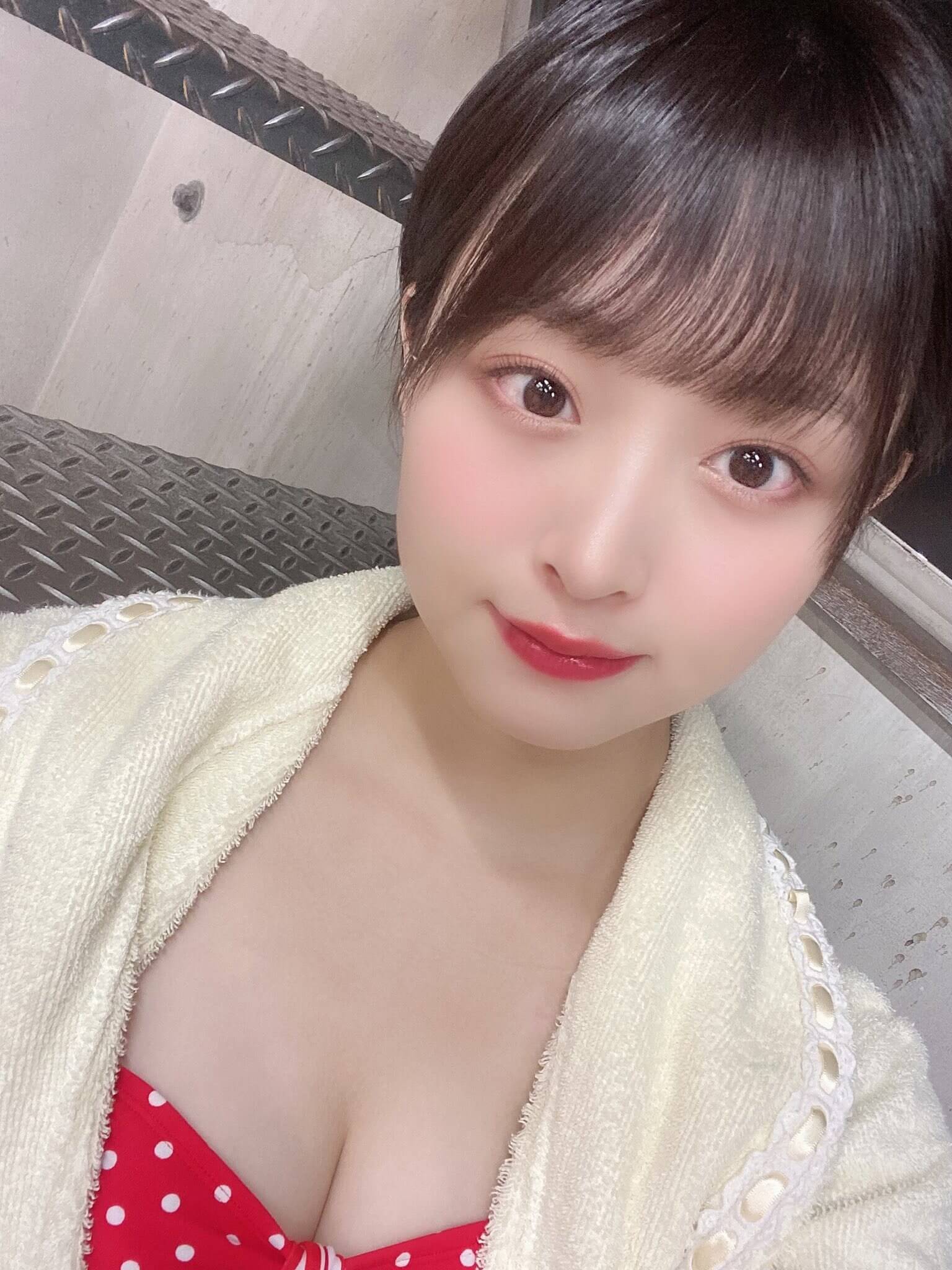 美月絢音 水着ビキニ画像癒やしのグラビアアイドル - 芸能アイドルモデル女優水着画像集 27枚目