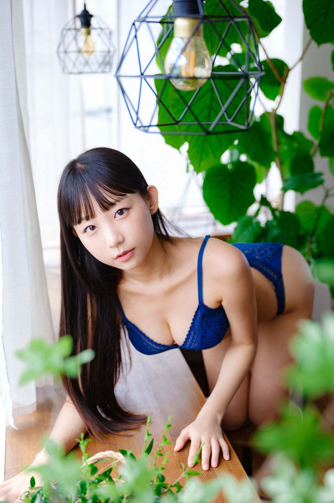 ピョ・ウンジ 最新グラビア水着画像 15枚目