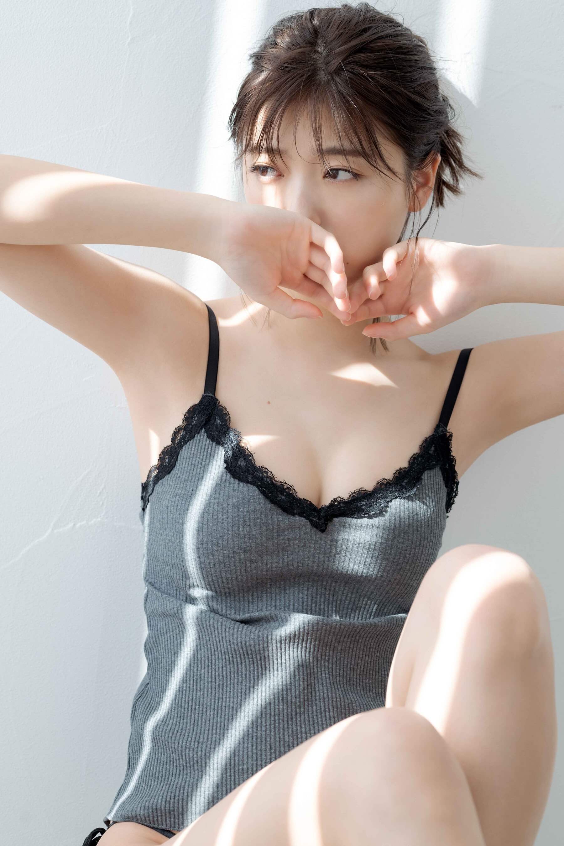 工藤美桜 セクシーな朝 水着グラビア - 芸能アイドルモデル女優水着画像集 7枚目