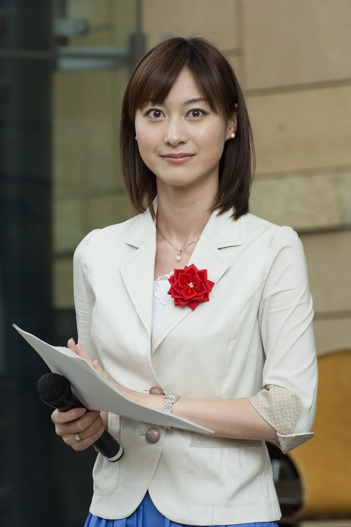 小川彩佳 最新グラビア画像 16枚目