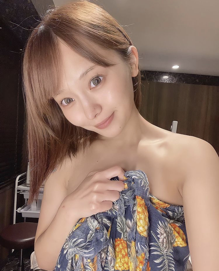 インスタ美女 ななまる 22枚目
