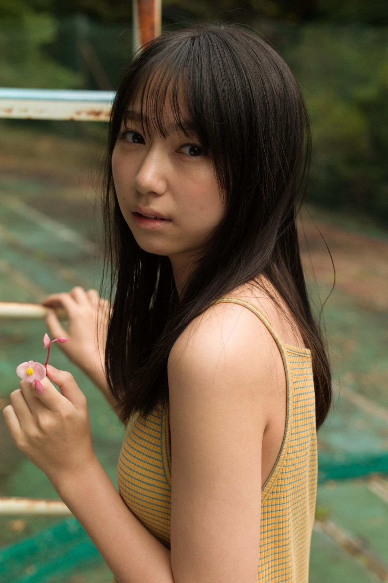 久喜なほ(本間菜穂)最新グラビア水着画像 26枚目