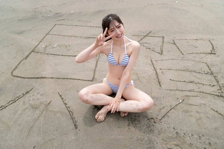 貝賀琴莉 水着ビキニ画像 特別な 夏と特別な時間 - 芸能アイドルモデル女優水着画像集 11枚目