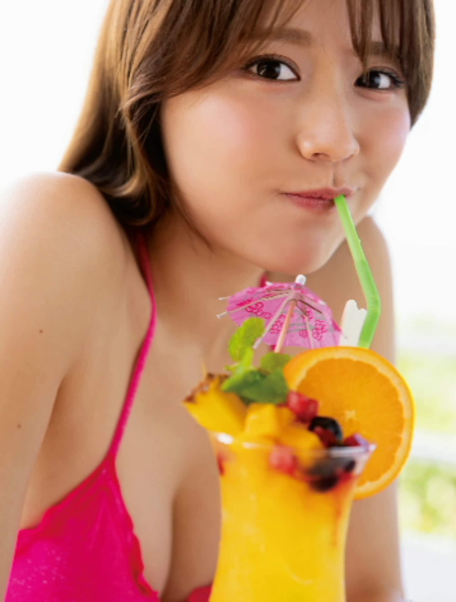 小日向ゆか 水着ビキニ画像 南国へようこそ - 芸能アイドルモデル女優水着画像集 3枚目
