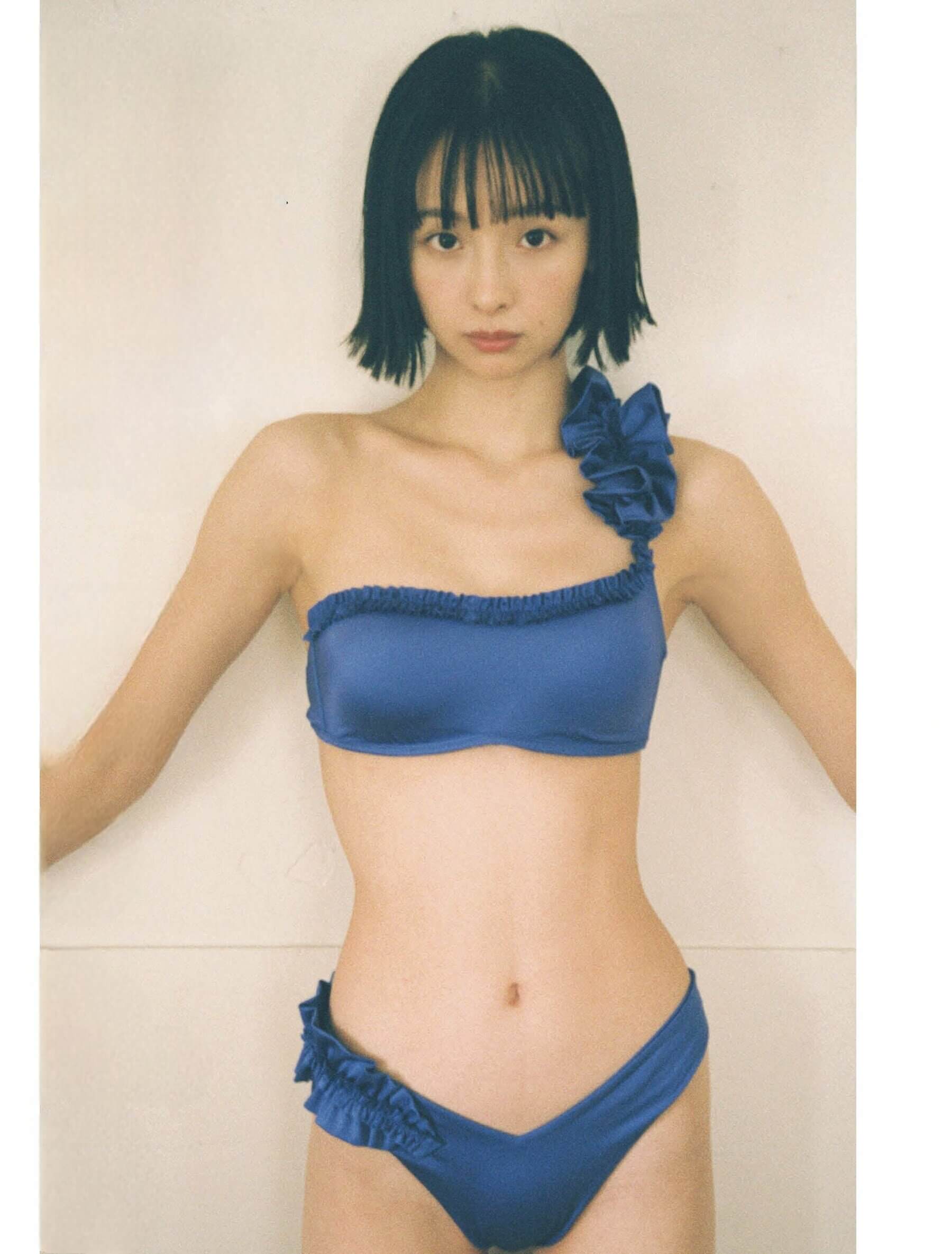 【水着画像】新しい自分で 新しい挑戦を。華村あすかの新章が始まった。 - 芸能アイドルモデル女優水着画像集 1枚目