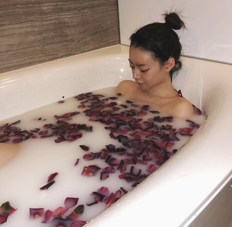 なごみ 最新グラビア含む水着画像 9枚目