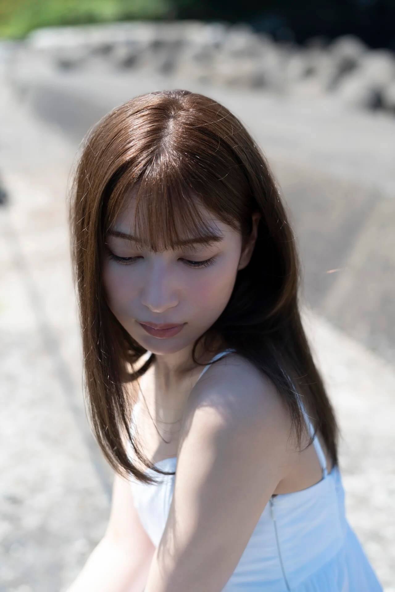 雪平莉左 水着グラビア画像夏の海岸 2022 - 芸能アイドルモデル女優水着画像集 4枚目
