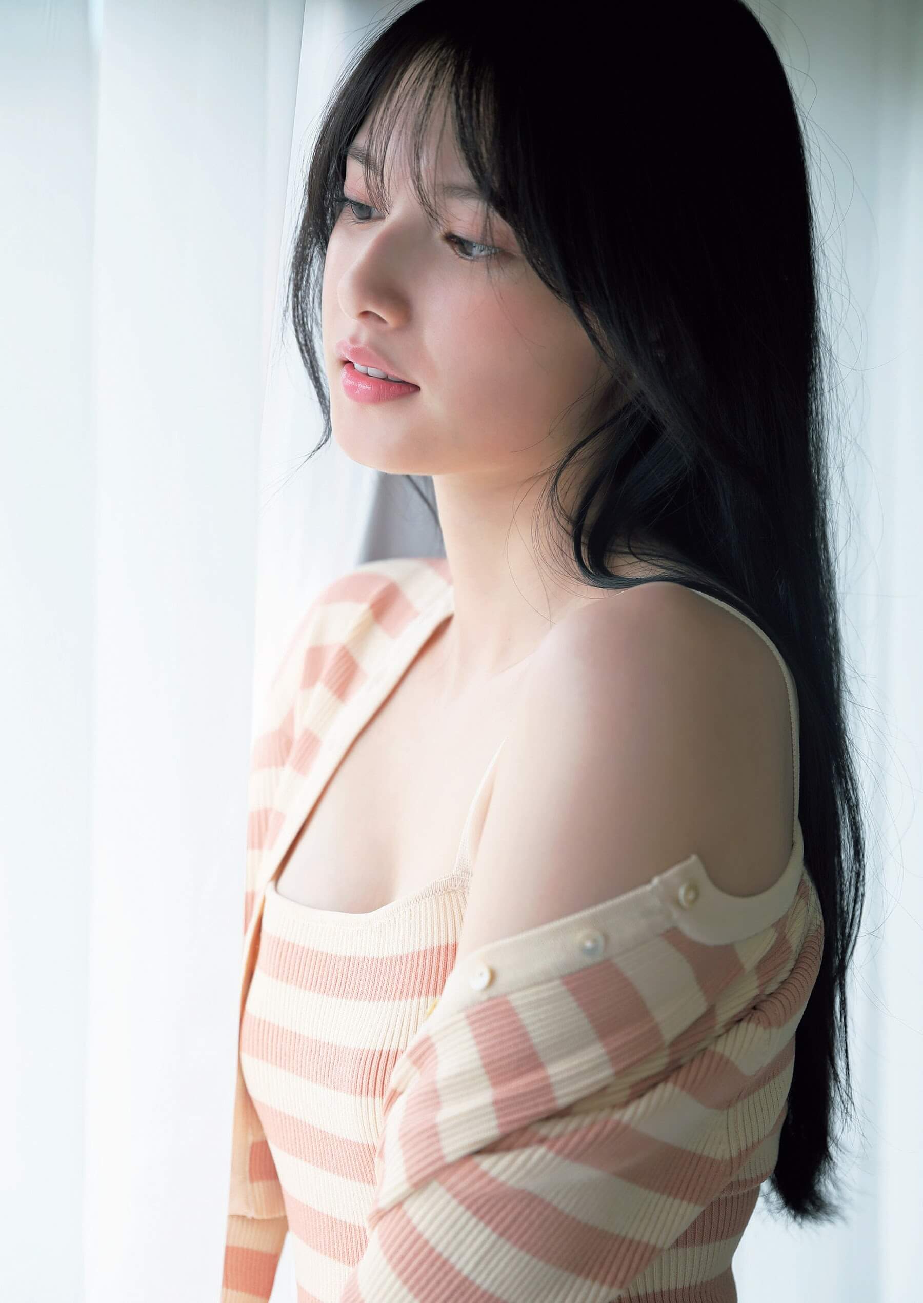 青島心『仮面ライダーギーツ』ツムリ役【水着下着画像】 - 芸能アイドルモデル女優水着画像集 2枚目