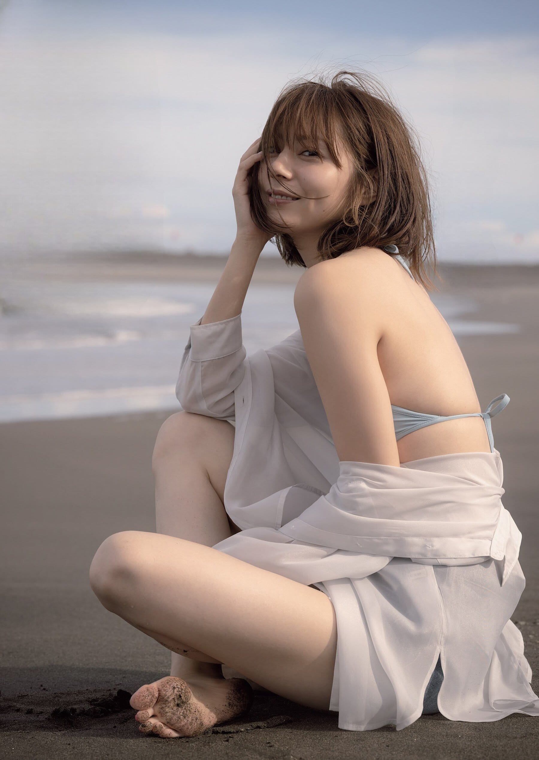 芳賀優里亜【水着画像】『仮面ライダー555』でヒロイン・園田真理役 - 芸能アイドルモデル女優水着画像集 5枚目