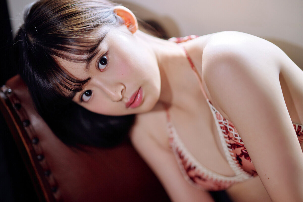 井本彩花 これを最後に水着グラビアはしばらく見納め!!『仮面ライダーリバイス』ヒロイン - 芸能アイドルモデル女優水着画像集 8枚目