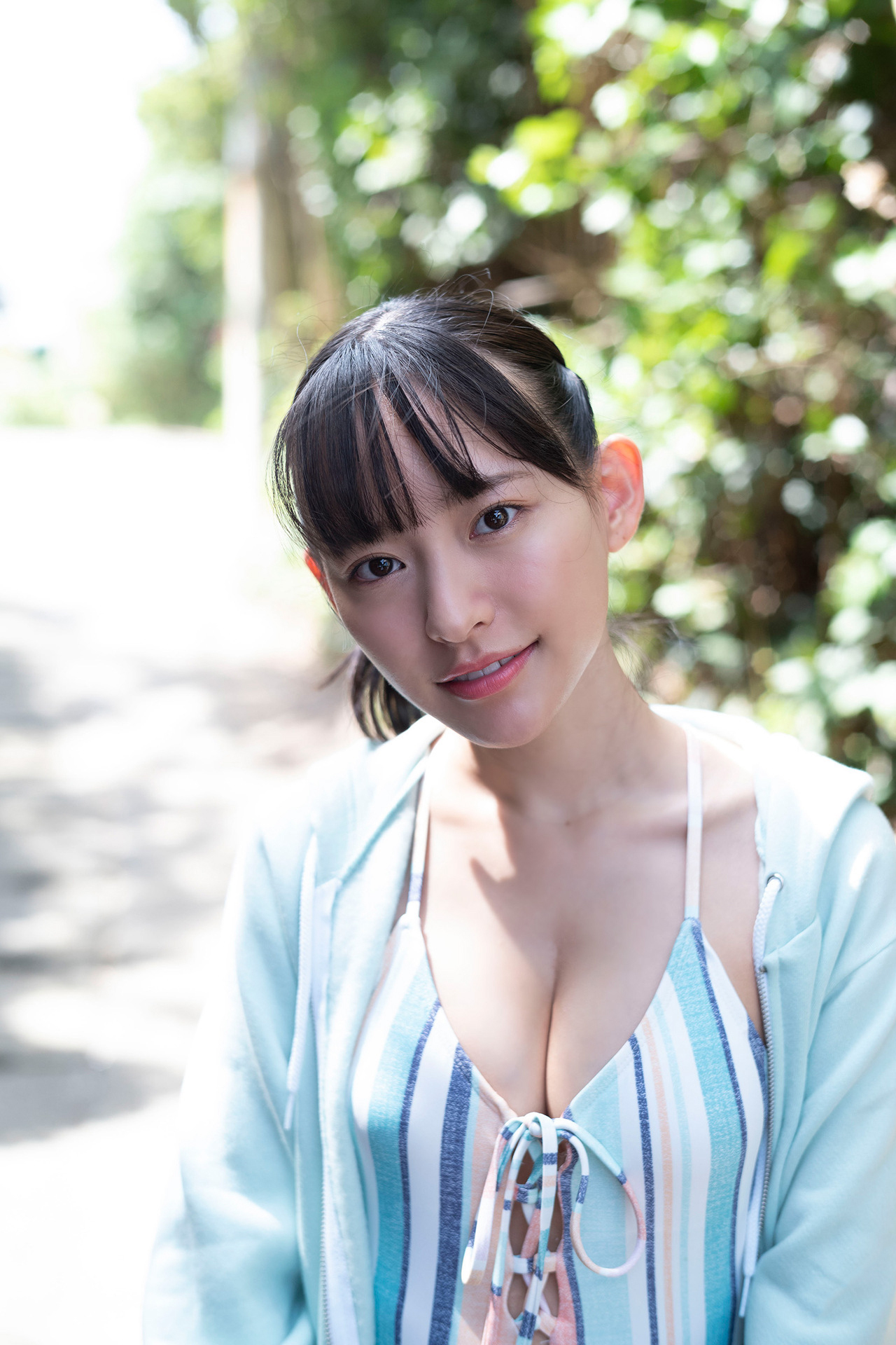 漫画アクションデジタル写真集 高崎かなみ「海辺の恋人。」 2枚目