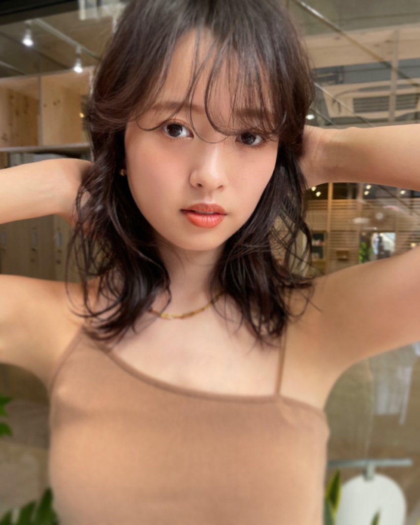 長山莉々 最新グラビア水着画像 16枚目