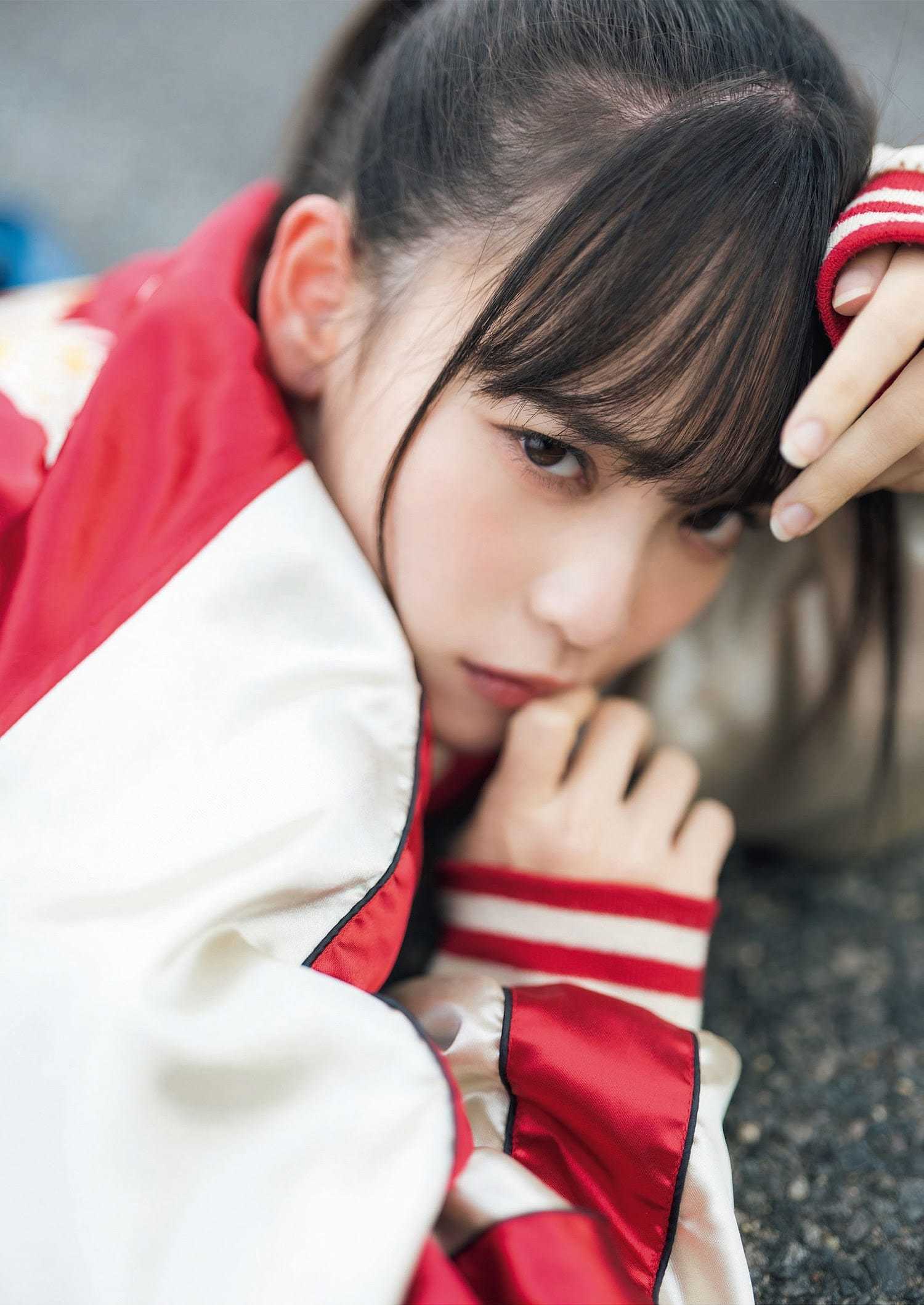 鈴木MOB.【水着画像】「尻」で世の中の常識をぶち壊していく! NGなしのスーパー破天荒アイドル! 8枚目