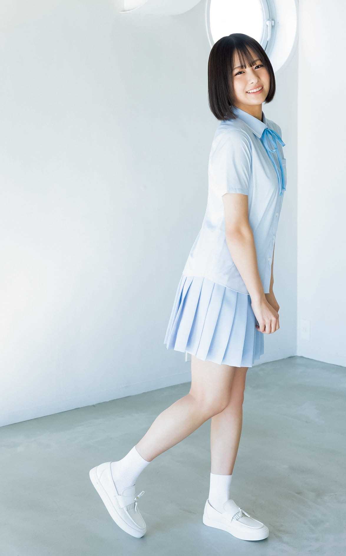 尾木波菜 ノイミー(#ME)の超絶美少女は2次元大好き 完全初水着グラビア! 2枚目