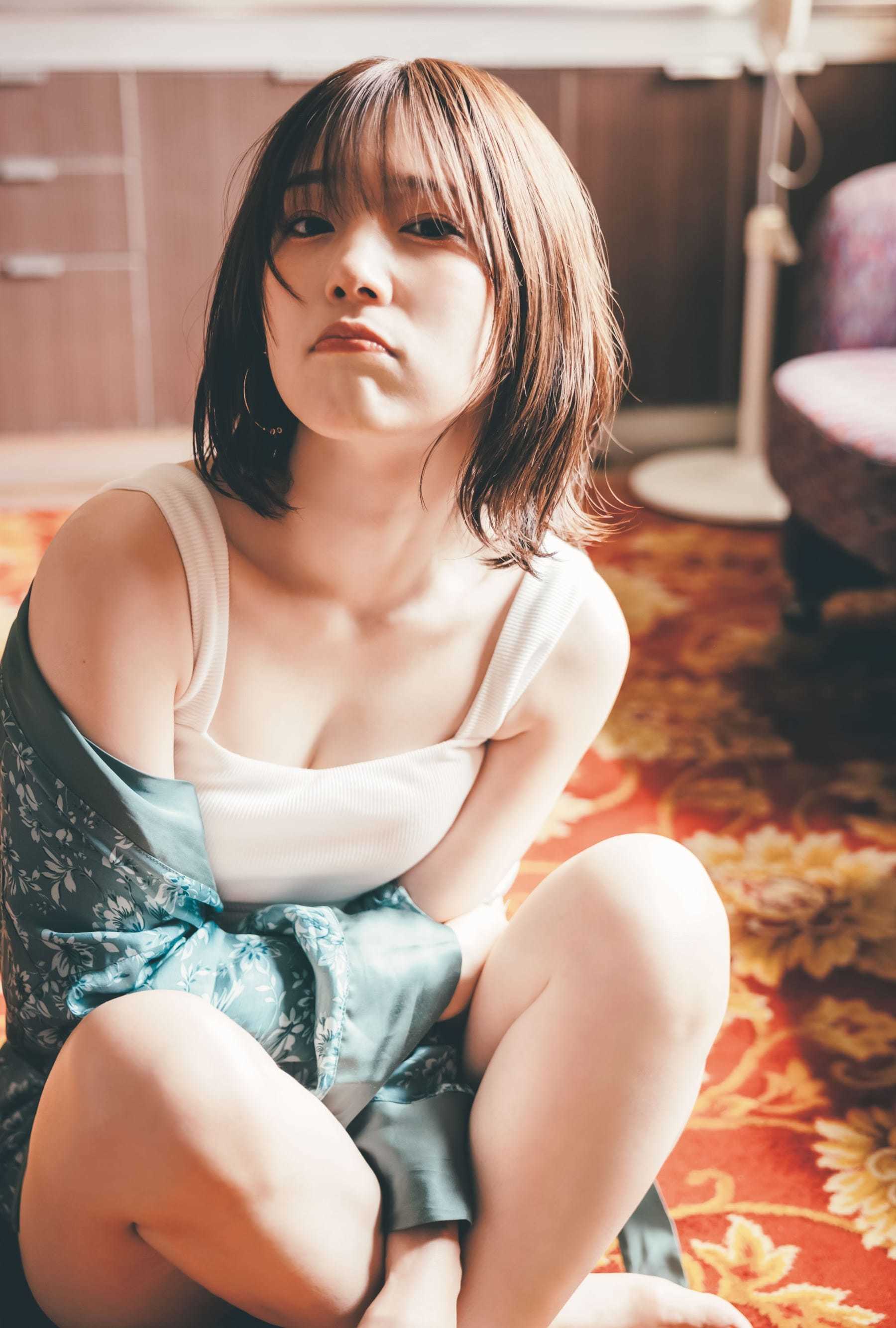 内田真礼 1st photobook 「まあやドキ」発売【水着画像 5枚目