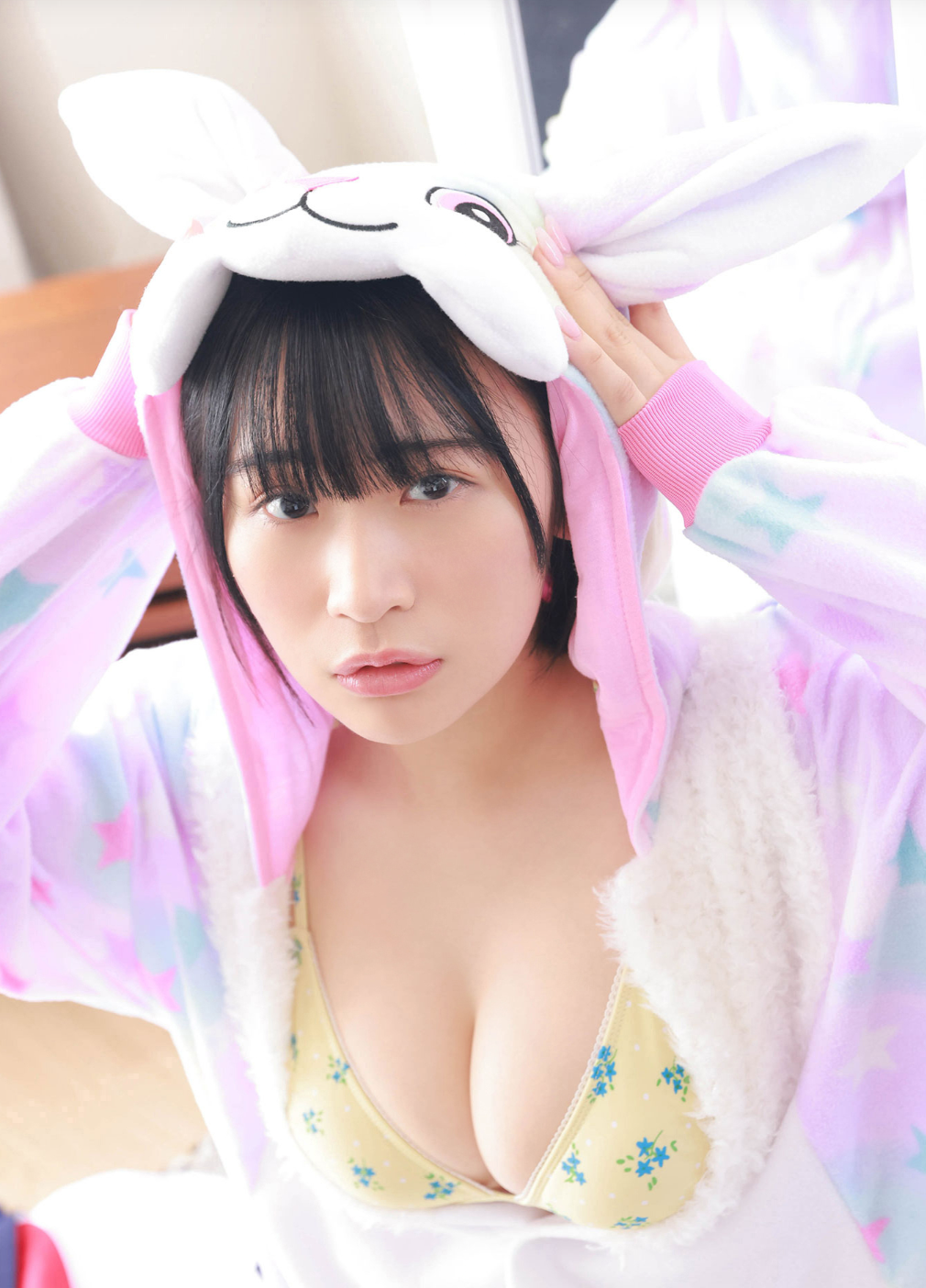もいちゃん 最新グラビア含む水着画像 14枚目