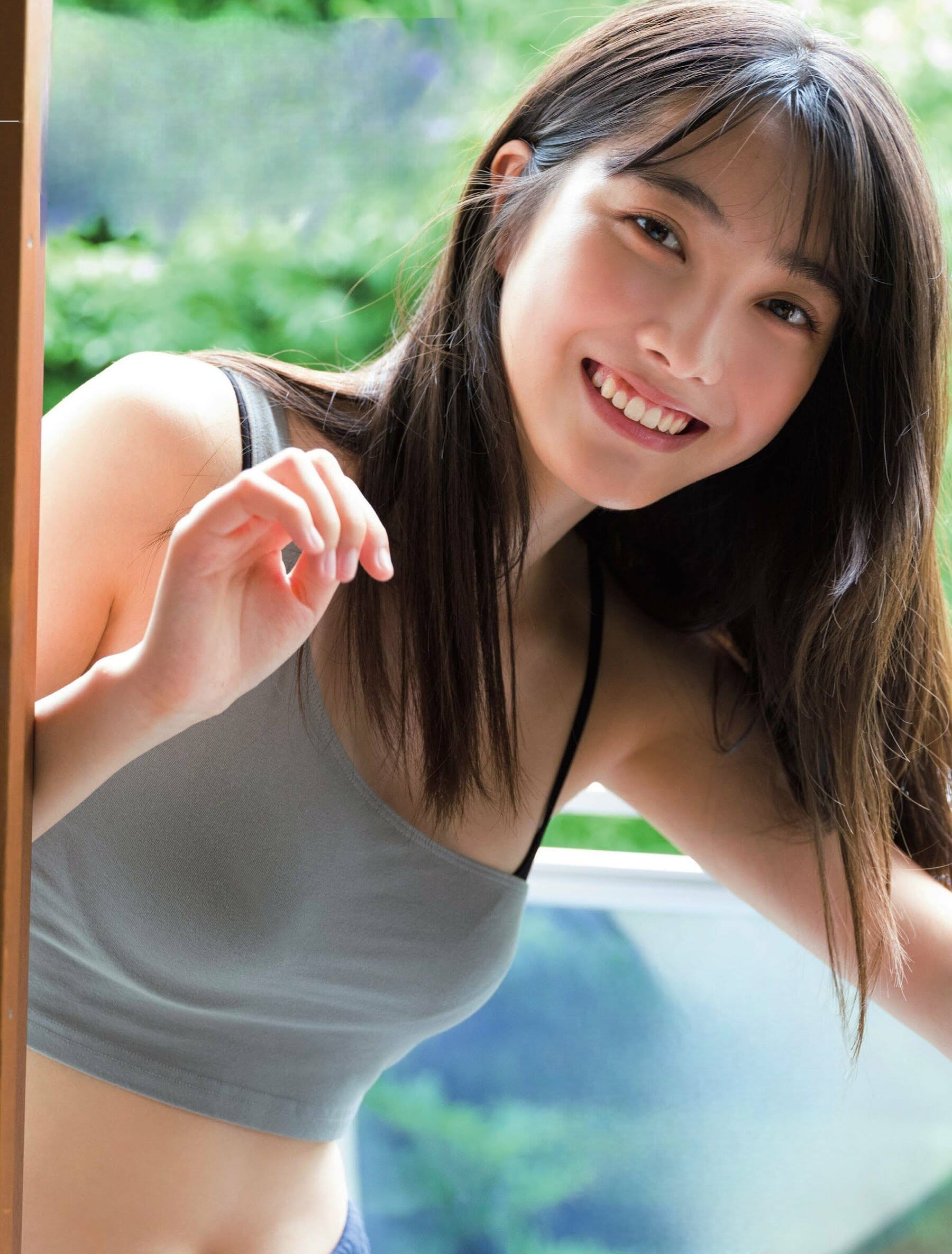 福田ルミカ 17歳【水着画像】 コカ・コーラ東京五輪キャンペーンで注目を浴びた彼女。 1枚目
