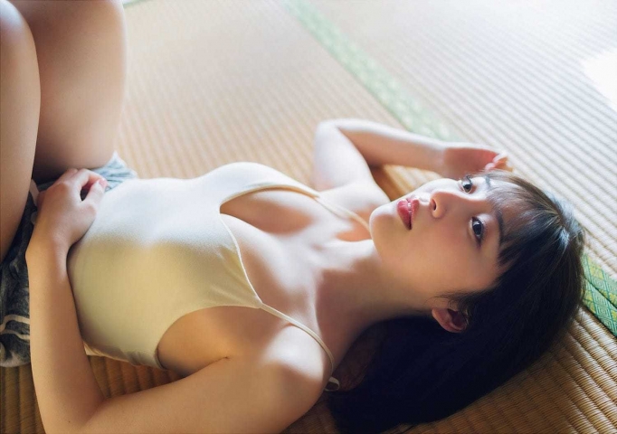 声優ユニット・Pyxisとしても活動する 人気声優の豊田萌絵とふたりきりの沖縄旅行へ。 15枚目