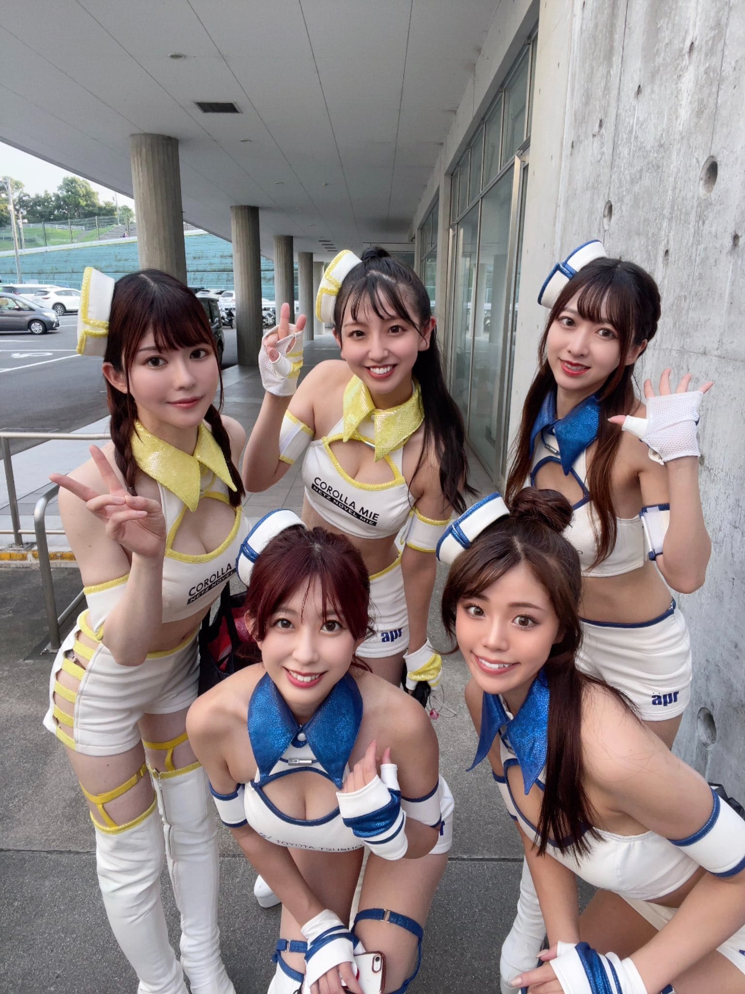 夏川いづみ 超人気レースクイーンが水着グラビアに挑戦 16枚目