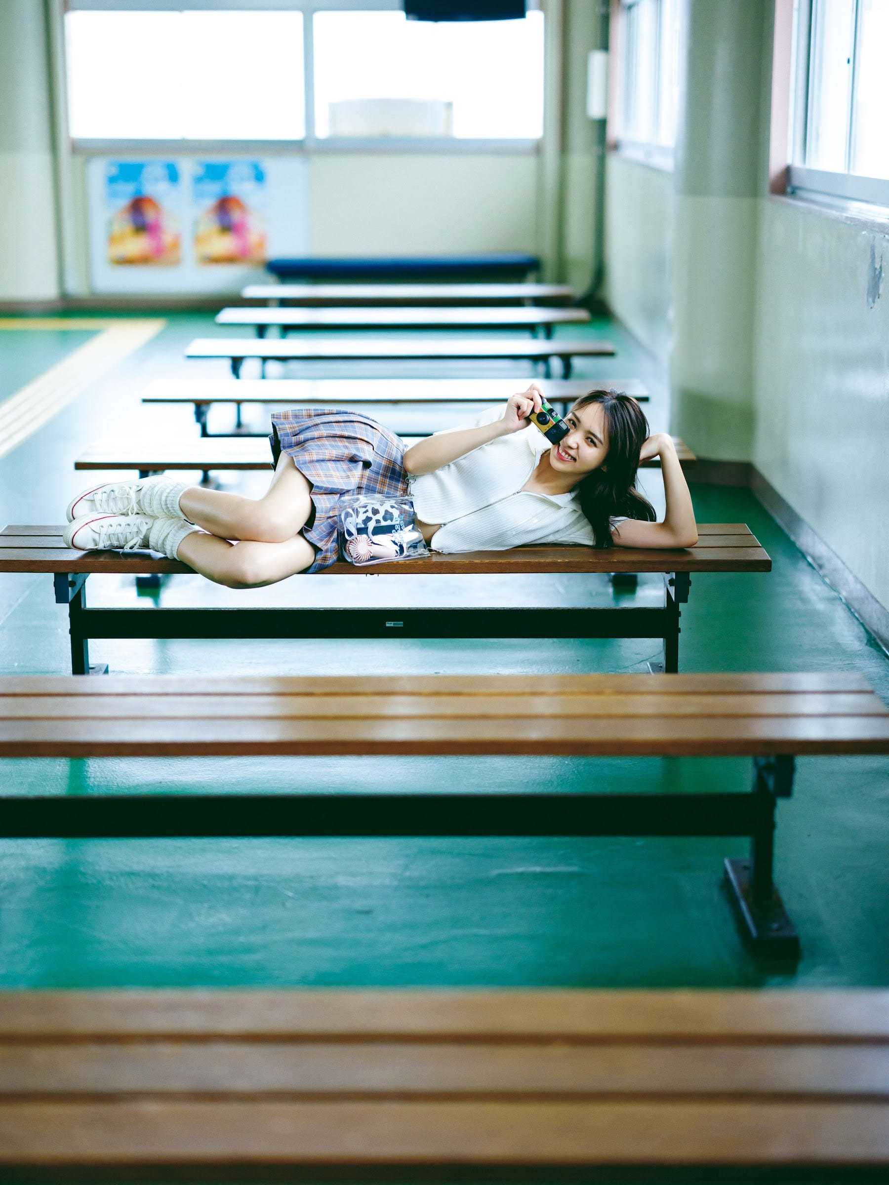 櫻坂46 小林由依 2nd写真集『意外性』大好評発売中!【水着画像 28枚目