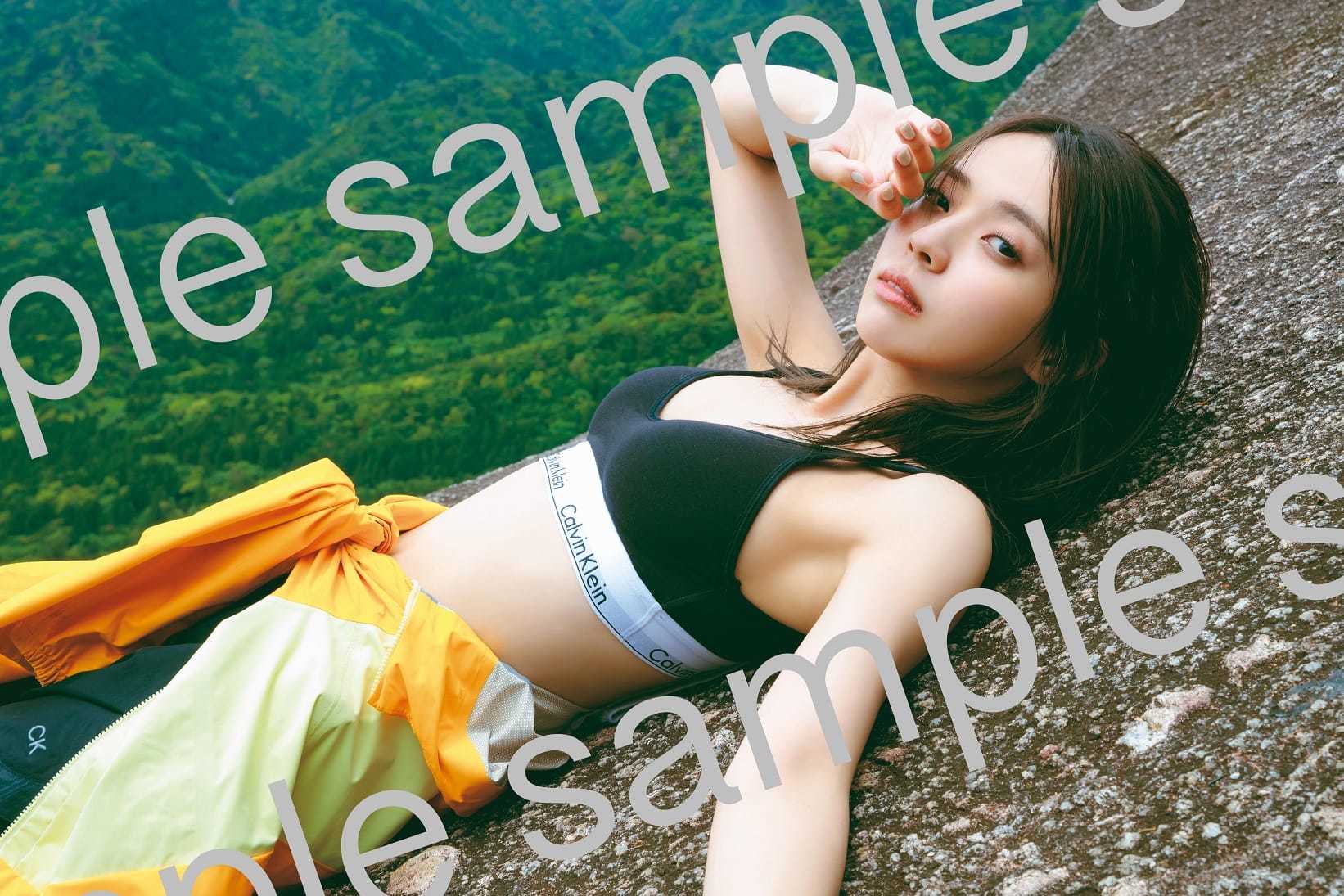 櫻坂46 小林由依 2nd写真集『意外性』大好評発売中!【水着画像 29枚目
