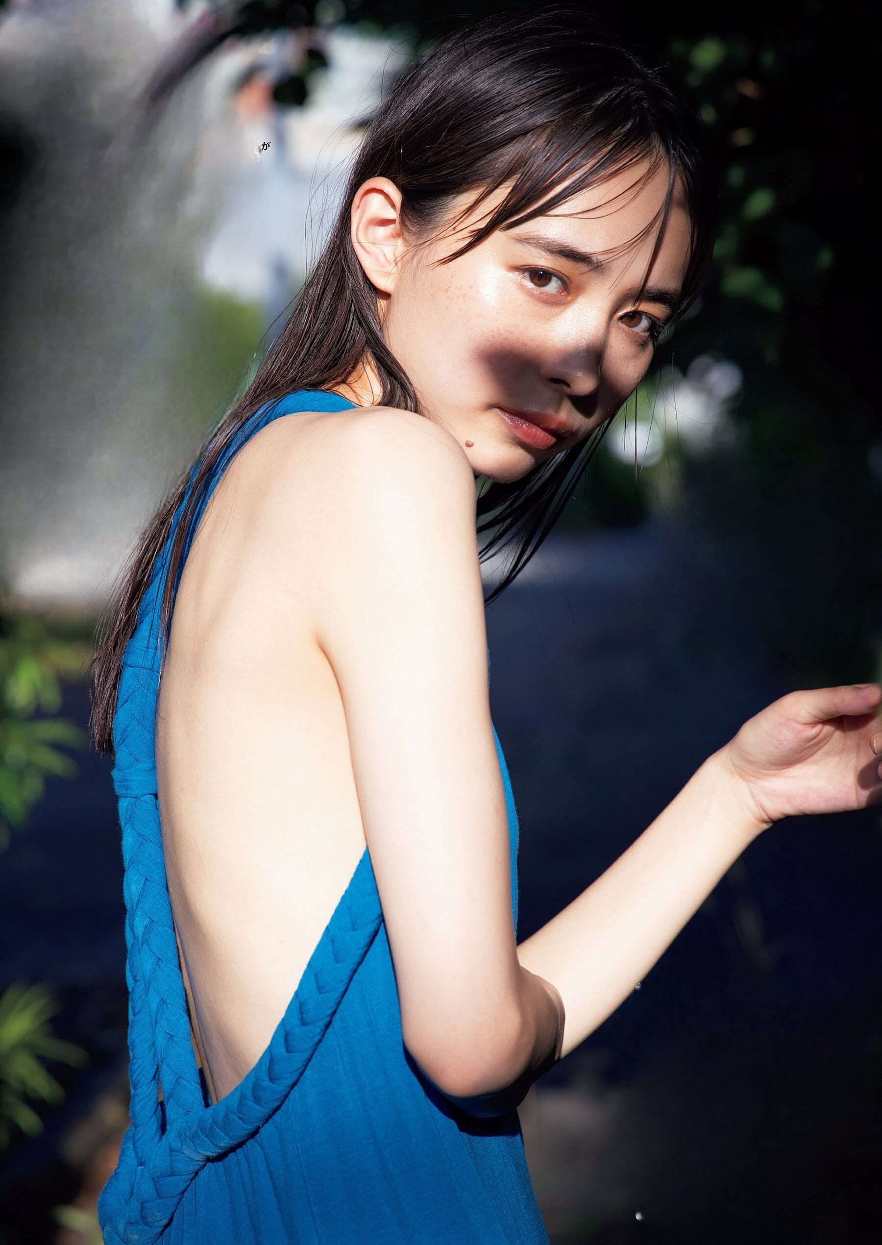 井桁弘恵 ポップに もっと自由に。 グラビアの新しいカタチを一緒に楽しみましょう。 10枚目
