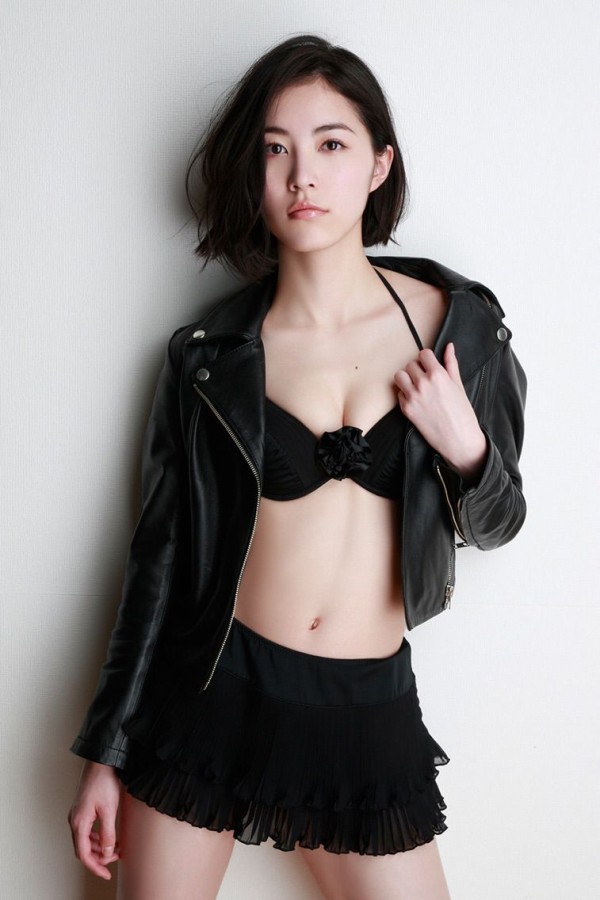 松井珠理奈セクシー水着画像集‼︎ 26枚目