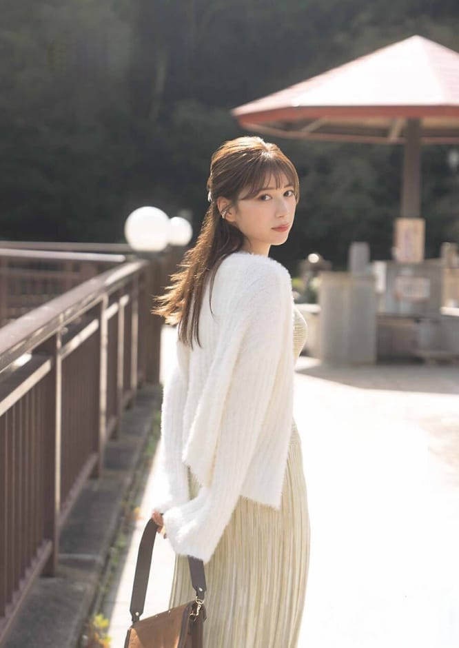 彗星のごとく現れ グラビア界を席巻する 圧倒的美女 「雪平莉左」 16枚目