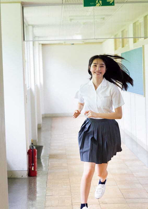 福田ルミカ ウワサの美少女が放つファースト写真集。 8枚目
