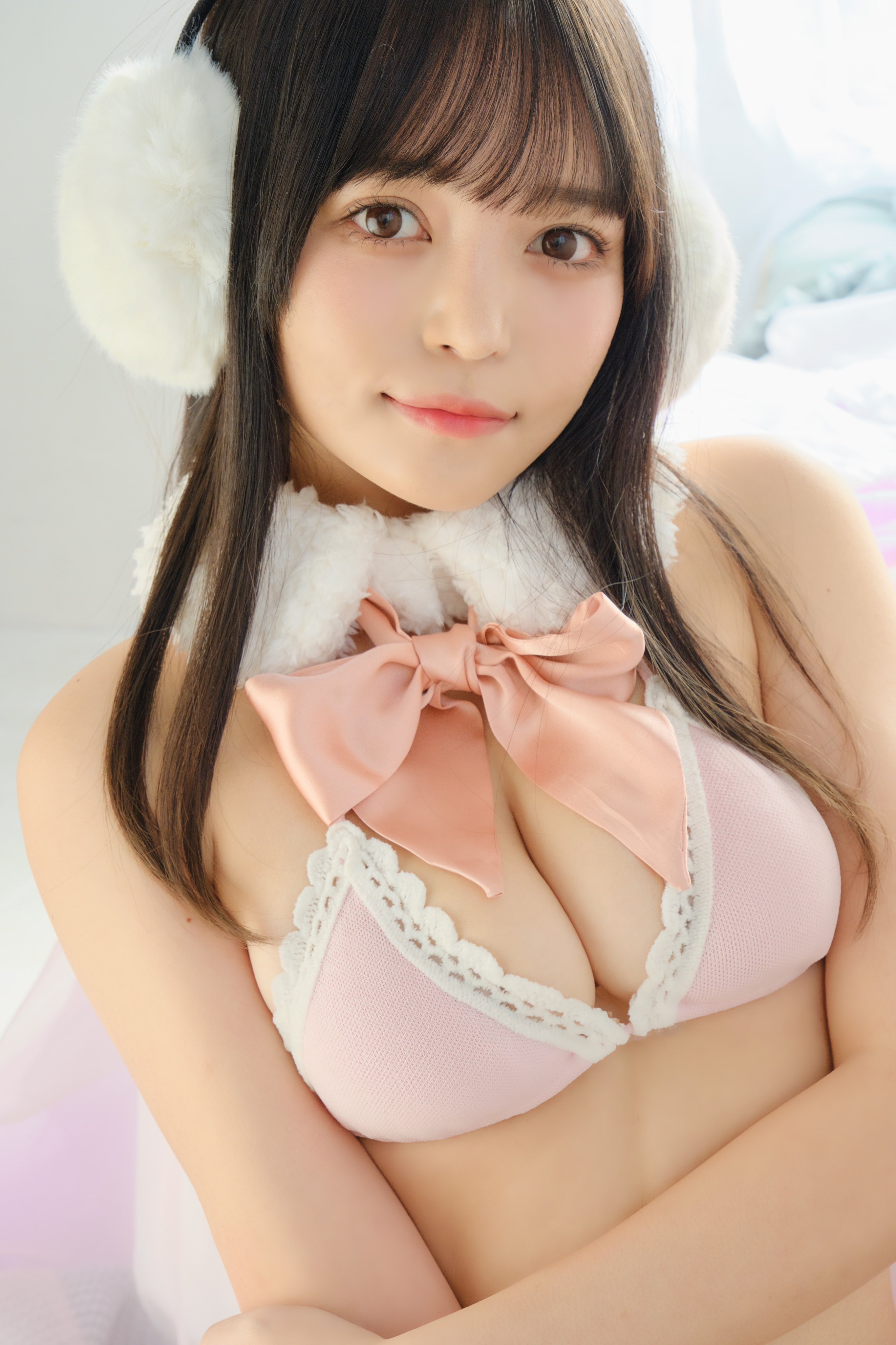 つづく 最新グラビア水着画像 10枚目