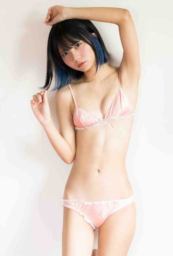 かれしちゃんのきわどい水着画像!! 3枚目