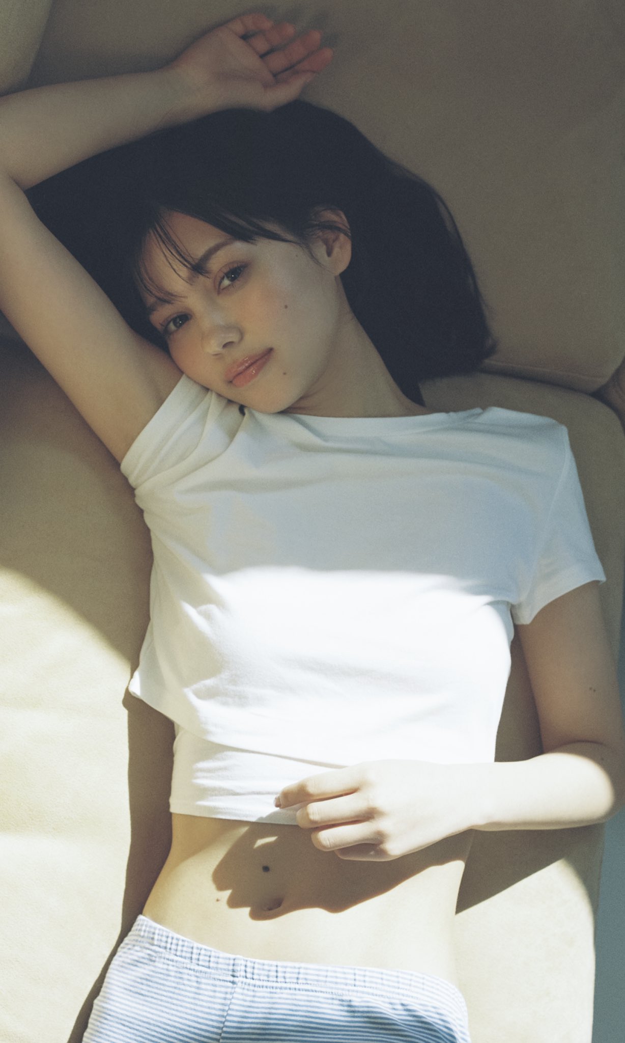 村上愛花 最新グラビア画像 3枚目