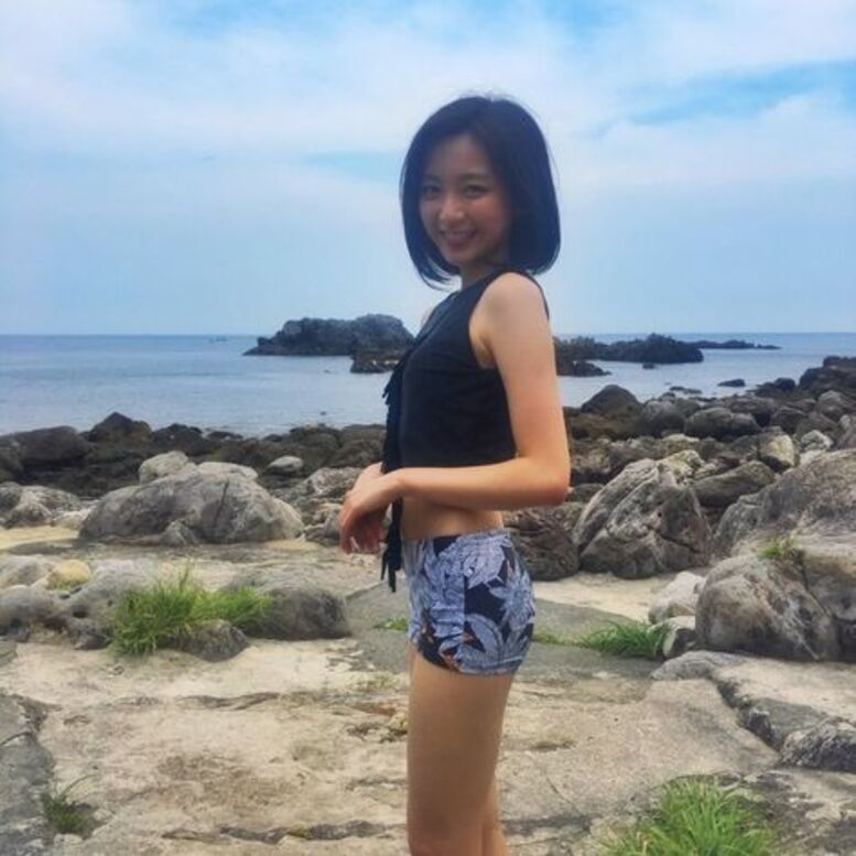 佐久間みなみ(フジテレビ)最新グラビア画像 13枚目