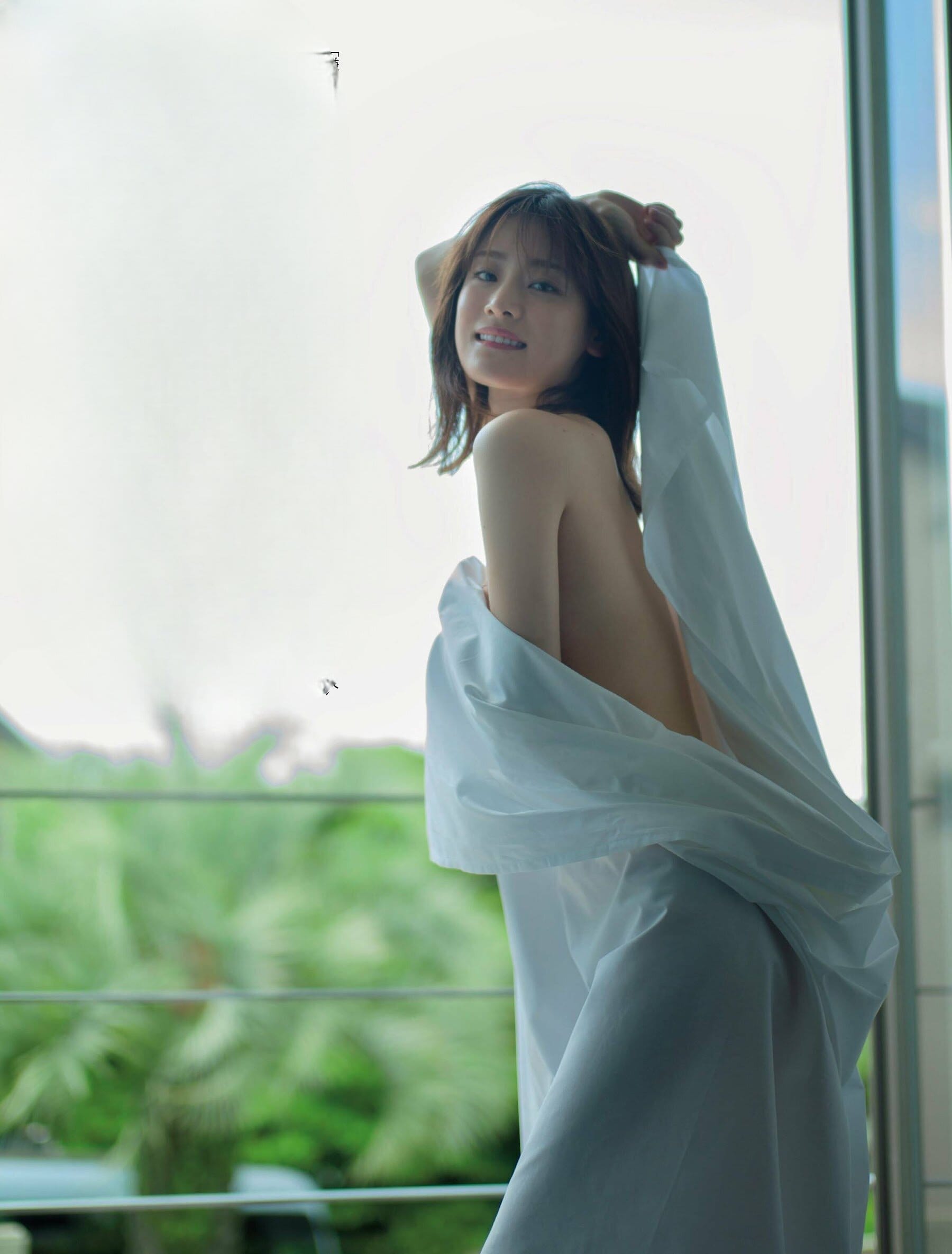 福岡みなみ 【水着画像】経営者兼タレントとして 『踊る!さんま御殿!!』 をはじめ、 バラエティ番組でブレイク中 5枚目