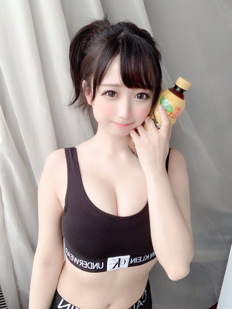 Yami 巨乳コスプレイヤー【水着画像】 11枚目